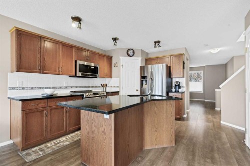 152 Covewood Green Ne, Calgary, AB - Indoor Photo Showing Kitchen With Stainless Steel Kitchen
