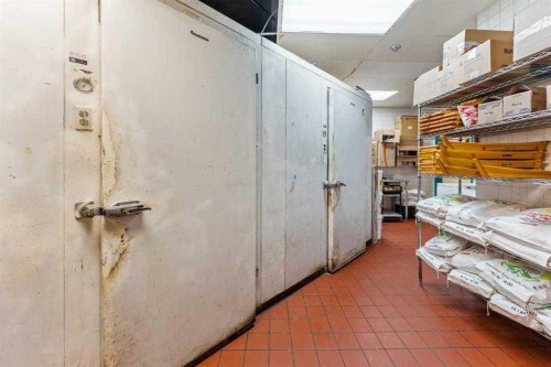 4014 Macleod Trail South, Calgary, AB 
