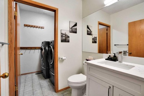 16 Sun Harbour Crescent Se, Calgary, AB - Indoor