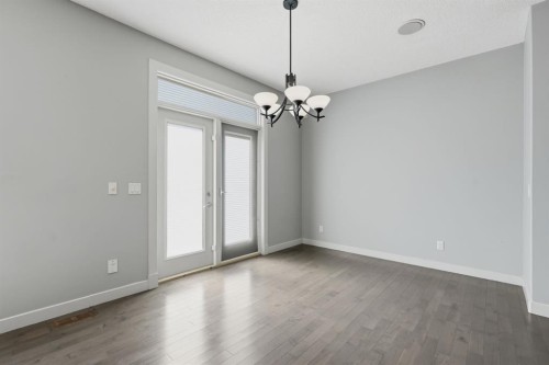 7 Copperleaf Terrace Se, Calgary, AB - Indoor Photo Showing Other Room
