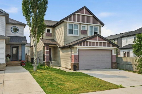 7 Copperleaf Terrace Se, Calgary, AB - Outdoor With Facade