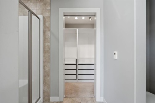 7 Copperleaf Terrace Se, Calgary, AB - Indoor