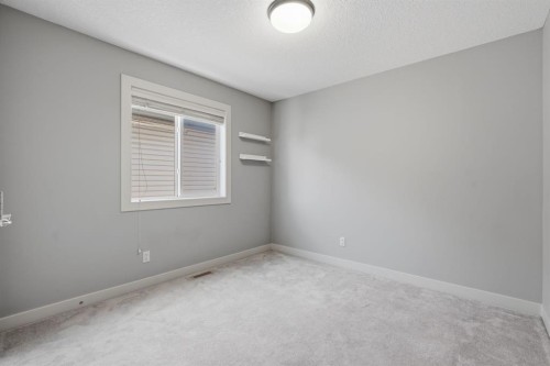 7 Copperleaf Terrace Se, Calgary, AB - Indoor Photo Showing Other Room