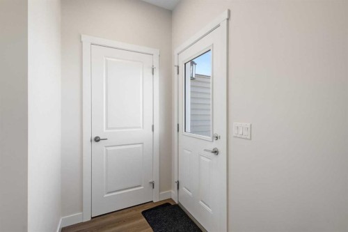 251 Lucas Boulevard Nw, Calgary, AB - Indoor Photo Showing Other Room