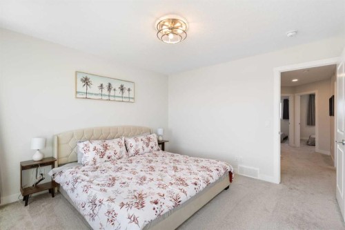 251 Lucas Boulevard Nw, Calgary, AB - Indoor Photo Showing Bedroom