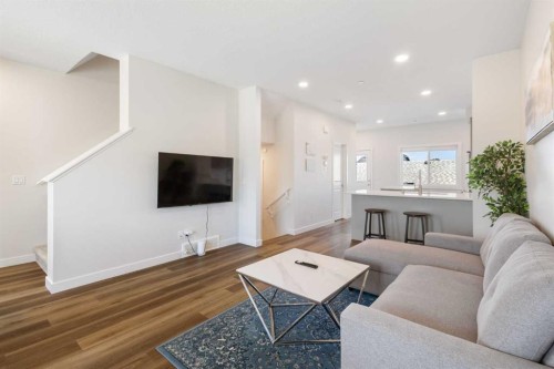 251 Lucas Boulevard Nw, Calgary, AB - Indoor Photo Showing Living Room