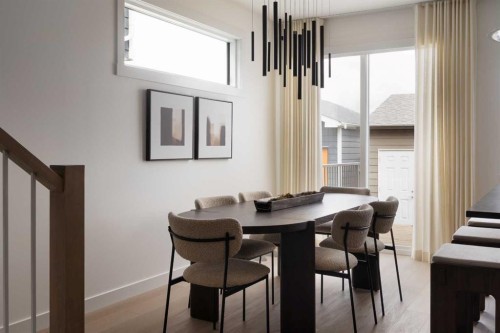 198 Starling Boulevard Nw, Calgary, AB - Indoor