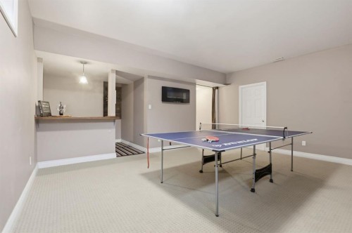 450 Elgin Way Se, Calgary, AB - Indoor Photo Showing Other Room