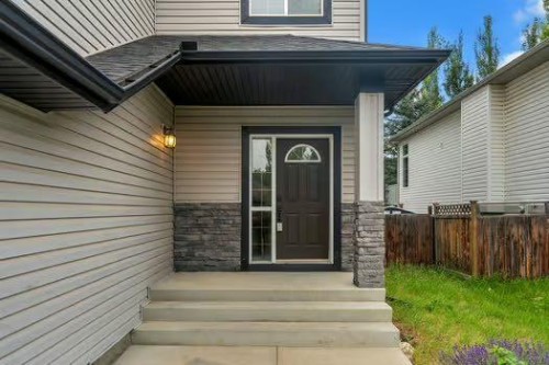 100 Fairways Drive Nw, Airdrie, AB - Outdoor With Exterior