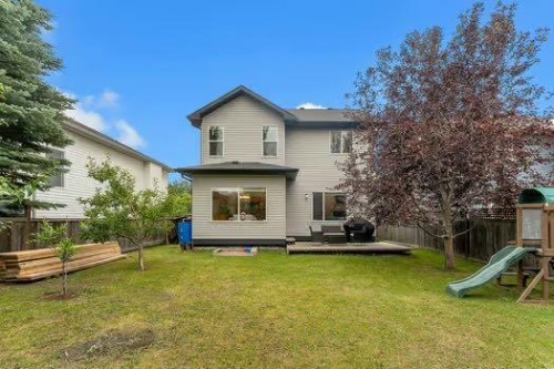 100 Fairways Drive Nw, Airdrie, AB - Outdoor