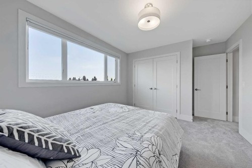2-1936 25A Street Sw, Calgary, AB - Indoor Photo Showing Bedroom