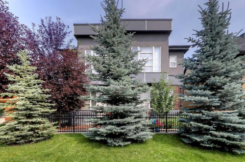 2-1936 25A Street Sw, Calgary, AB - Outdoor