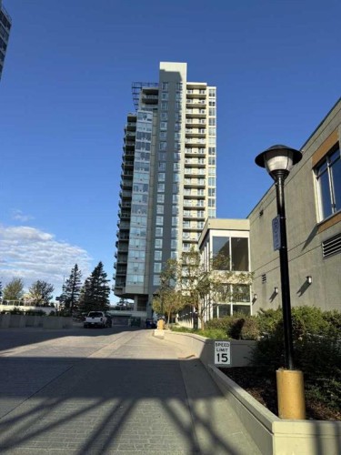 904-55 Spruce Place Sw, Calgary, AB - Outdoor With Facade