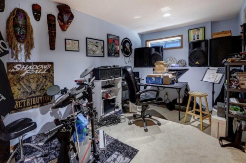 321 Gleneagles View, Cochrane, AB - Indoor