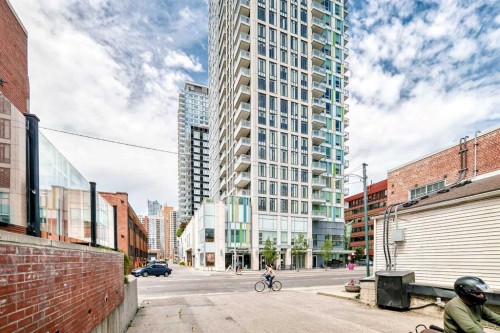 1204-901 10 Avenue Sw, Calgary, AB - Outdoor With Facade