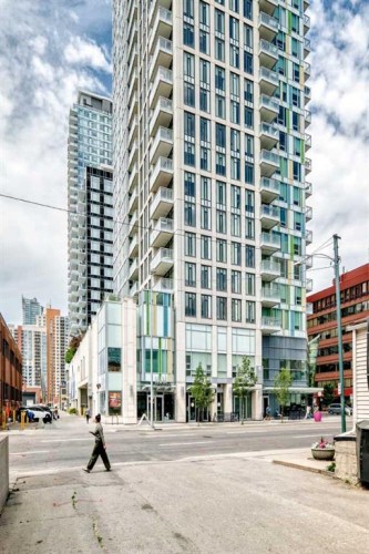 1204-901 10 Avenue Sw, Calgary, AB - Outdoor With Facade