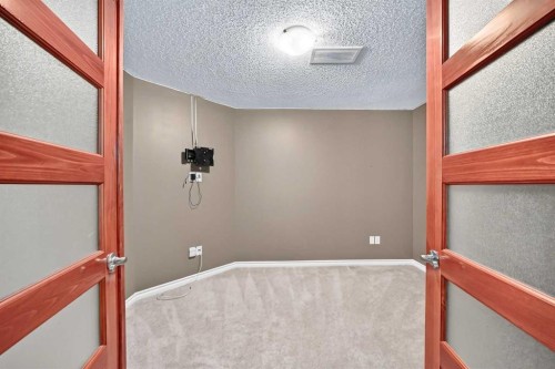 121 Chapalina Heights Se, Calgary, AB - Indoor Photo Showing Other Room