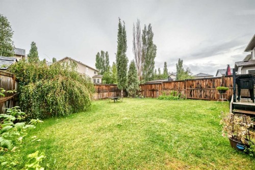 121 Chapalina Heights Se, Calgary, AB - Outdoor