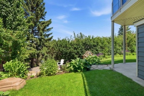 131 Edgebrook Circle Nw, Calgary, AB - Outdoor