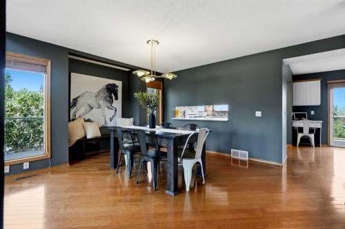 131 Edgebrook Circle Nw, Calgary, AB - Indoor Photo Showing Dining Room