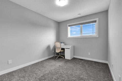 87 Howse Crescent Ne, Calgary, AB 