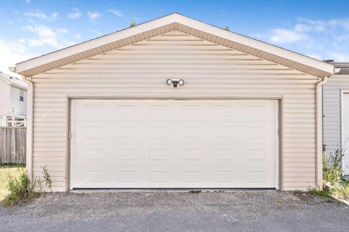 455 Prestwick Circle Se, Calgary, AB - Outdoor With Exterior