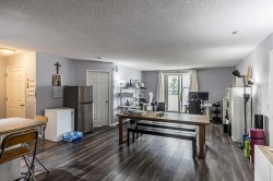 407-9 Country Village Bay NE Calgary, AB T3K 5J8