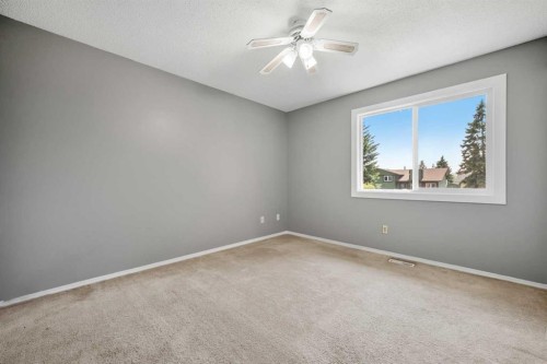 125 Carr Place, Okotoks, AB - Indoor Photo Showing Other Room
