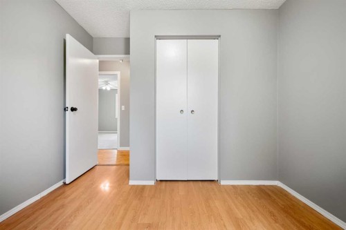 125 Carr Place, Okotoks, AB - Indoor Photo Showing Other Room