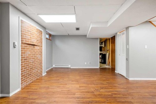 125 Carr Place, Okotoks, AB - Indoor