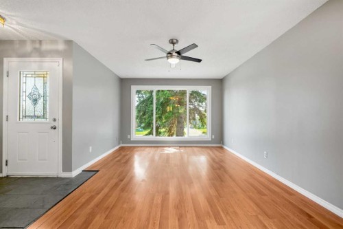 125 Carr Place, Okotoks, AB - Indoor Photo Showing Other Room