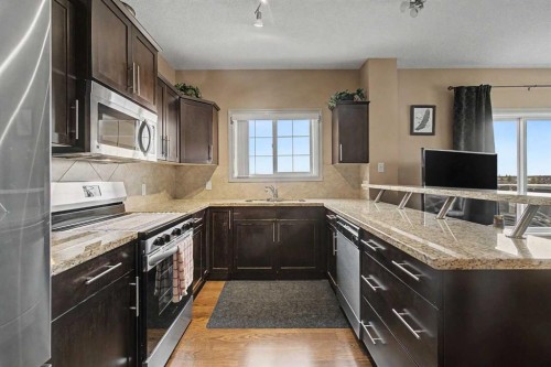 415-263 Macewan Road, Edmonton, AB - Indoor Photo Showing Kitchen