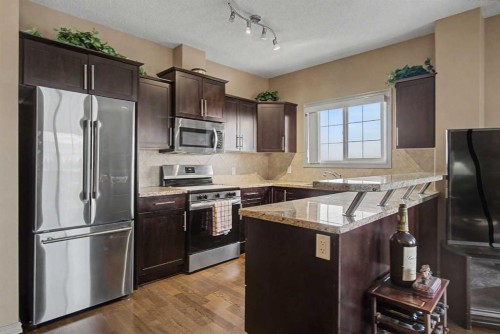 415-263 Macewan Road, Edmonton, AB - Indoor Photo Showing Kitchen With Upgraded Kitchen