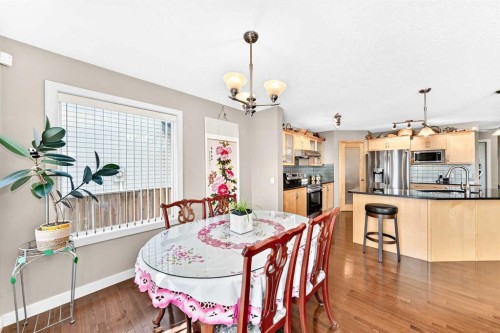 505 Kincora Bay Nw, Calgary, AB - Indoor Photo Showing Dining Room