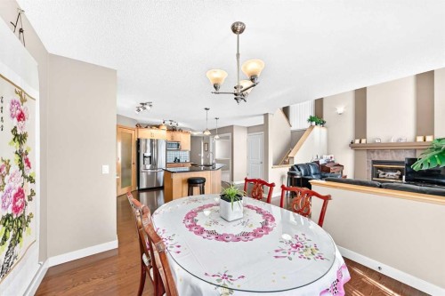 505 Kincora Bay Nw, Calgary, AB - Indoor Photo Showing Dining Room