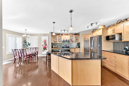 505 Kincora Bay Nw, Calgary, AB - Indoor Photo Showing Kitchen With Stainless Steel Kitchen