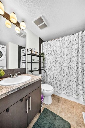 154 Cranford Walk Se, Calgary, AB - Indoor Photo Showing Bathroom