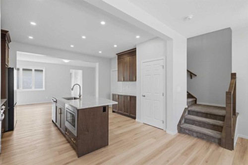 199 Carringham Road Nw, Calgary, AB - Indoor Photo Showing Kitchen With Upgraded Kitchen