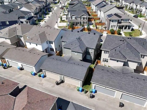 199 Carringham Road Nw, Calgary, AB - Outdoor