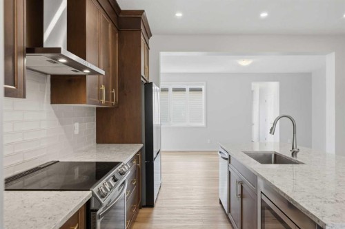 199 Carringham Road Nw, Calgary, AB - Indoor Photo Showing Kitchen With Upgraded Kitchen