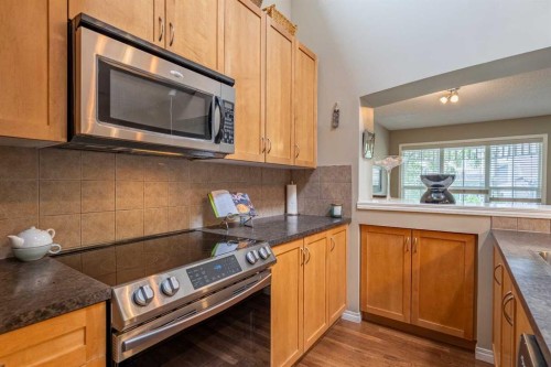 57 Auburn Bay View Se, Calgary, AB - Indoor Photo Showing Kitchen