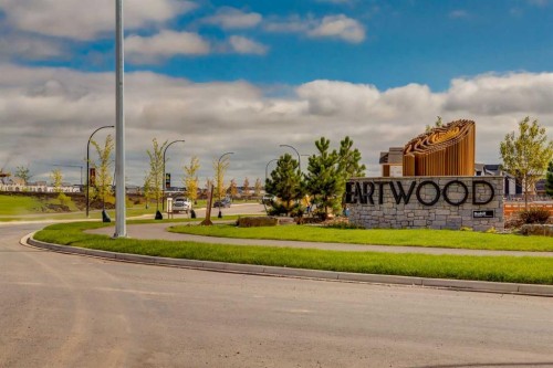 7138 Rangeview Avenue Se, Calgary, AB - Outdoor With View