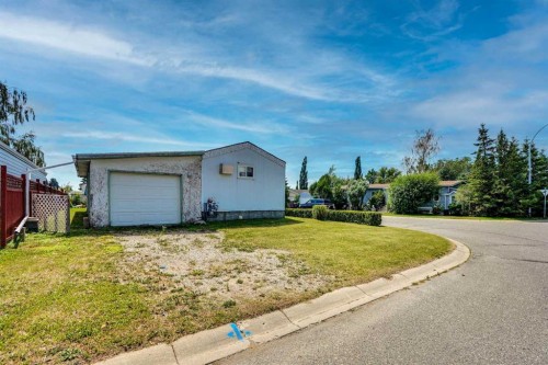 903 Briar Crescent, Strathmore, AB - Outdoor