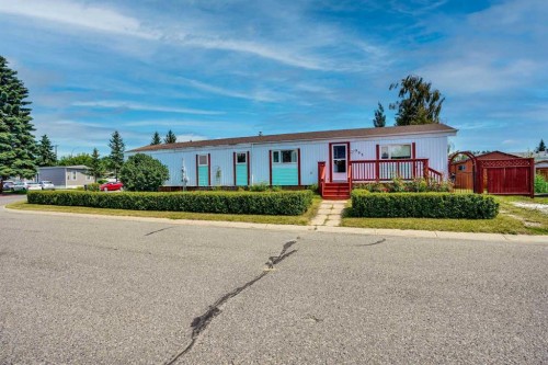903 Briar Crescent, Strathmore, AB - Outdoor