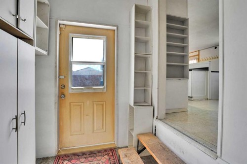 903 Briar Crescent, Strathmore, AB - Indoor Photo Showing Other Room