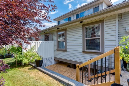 218 Springbank Villas Sw, Calgary, AB - Outdoor With Exterior