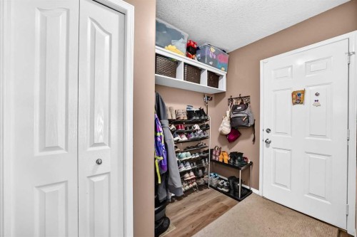 60 Harvest Park Way, Calgary, AB - Indoor Photo Showing Other Room
