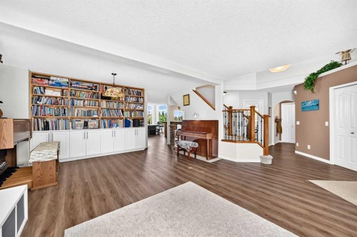 60 Harvest Park Way, Calgary, AB - Indoor