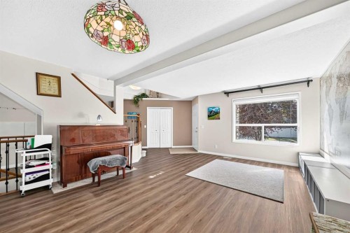60 Harvest Park Way, Calgary, AB - Indoor