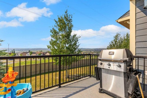 79 Evansview Gardens Nw, Calgary, AB 